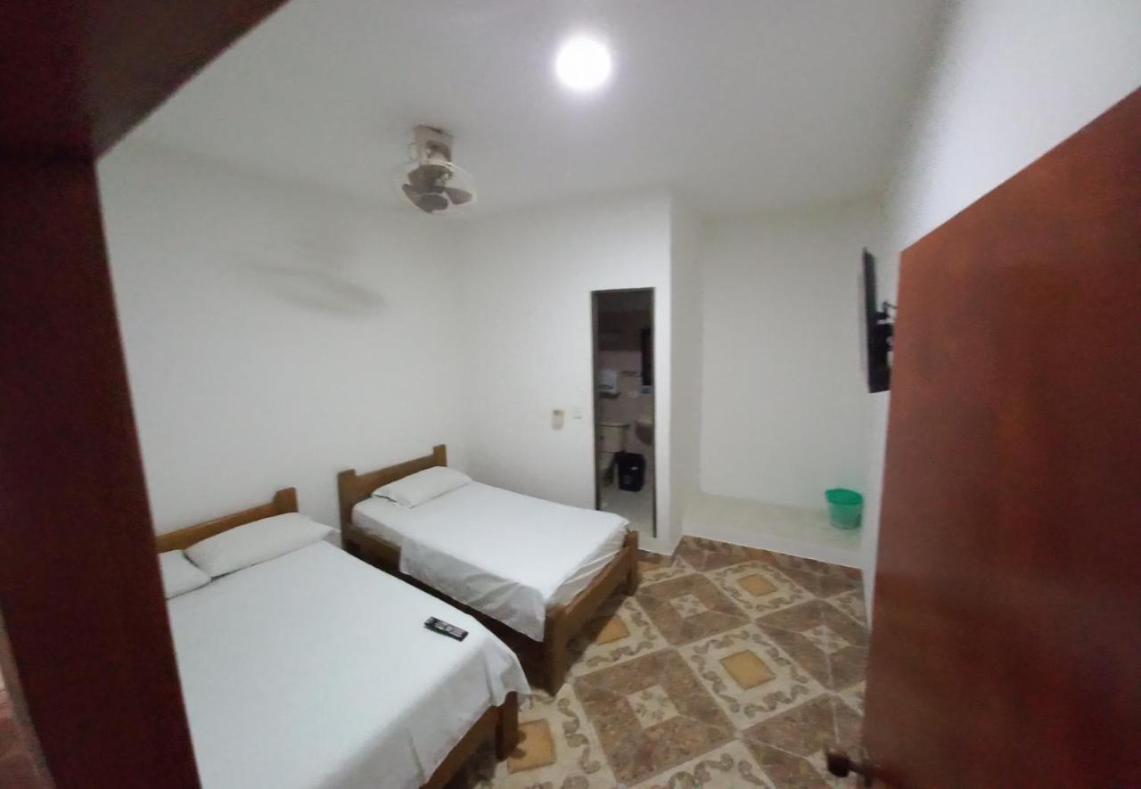 Hotel San Adolfo Carepa エクステリア 写真